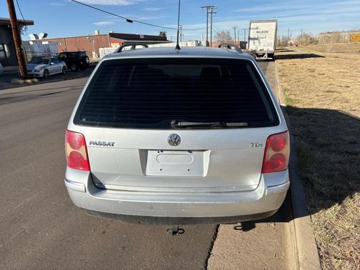 2005 Volkswagen Passat GLS TDI