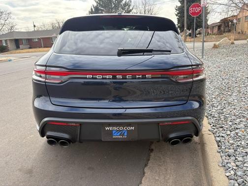 2023 Porsche Macan LOTS OF OPTIONS MUST SEE