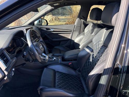 2018 Audi SQ5 3.0T Premium Plus