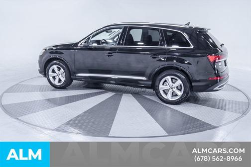 2024 Audi Q7 45 Premium Plus