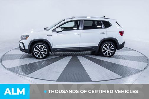 2024 Volkswagen Taos 1.5T SE