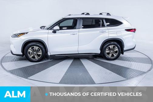 2023 Toyota Highlander Hybrid XLE