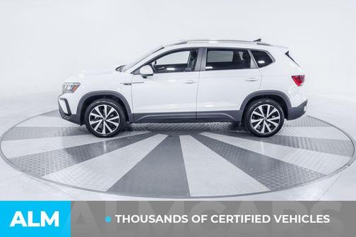 2024 Volkswagen Taos 1.5T SE