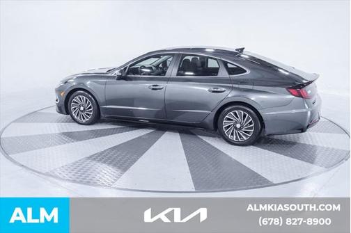 2022 Hyundai SONATA Hybrid Limited