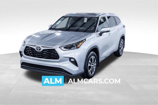 2024 Toyota Highlander XLE