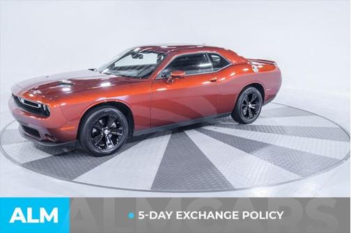 2022 Dodge Challenger SXT