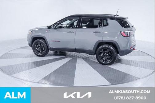 2024 Jeep Compass Trailhawk