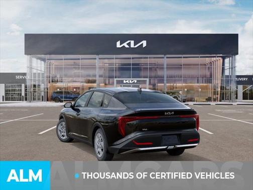 2025 Kia K4 LX