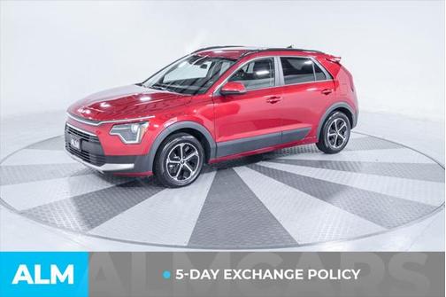 2023 Kia Niro LX