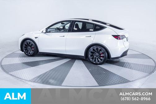 Pearl White Multi-Coat 2023 Tesla Model Y Performance Dual Motor All-Wheel Drive
