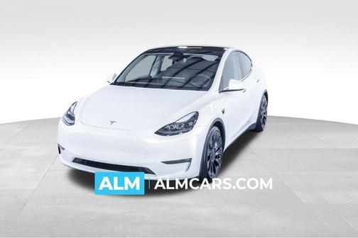 Pearl White Multi-Coat 2023 Tesla Model Y Performance Dual Motor All-Wheel Drive