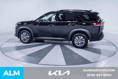 2025 Nissan Pathfinder SV FWD