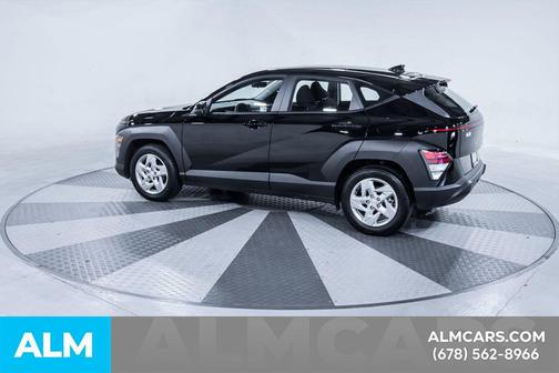 2025 Hyundai KONA SE