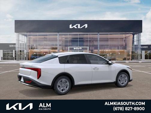 2025 Kia K4 LX
