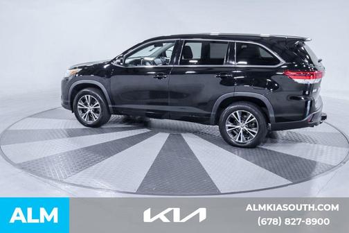 2018 Toyota Highlander LE