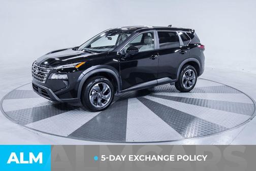 Super Black 2025 Nissan Rogue SV