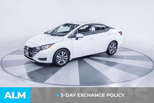 Aspen White Tricoat 2024 Nissan Versa 1.6 SV
