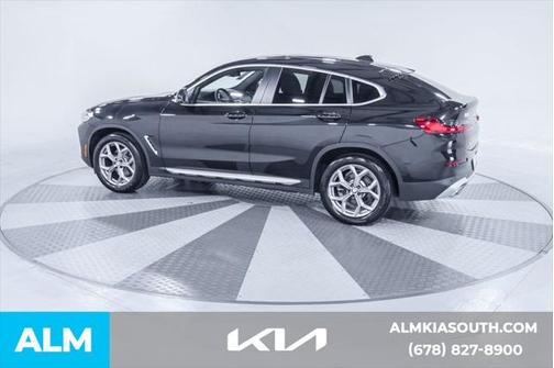 2022 BMW X4 xDrive30i