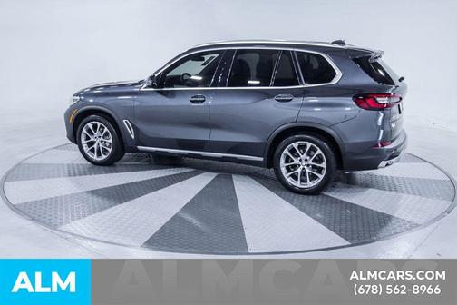 Gray 2022 BMW X5 xDrive40i