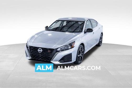 2025 Nissan Altima SR FWD