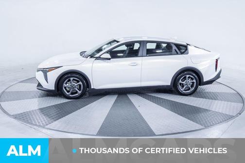 Snow White Pearl 2025 Kia K4 LXS