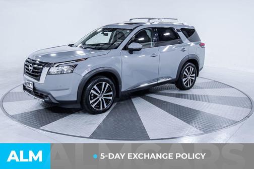 2023 Nissan Pathfinder Platinum 4WD