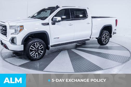 Summit White 2022 GMC Sierra 1500 AT4