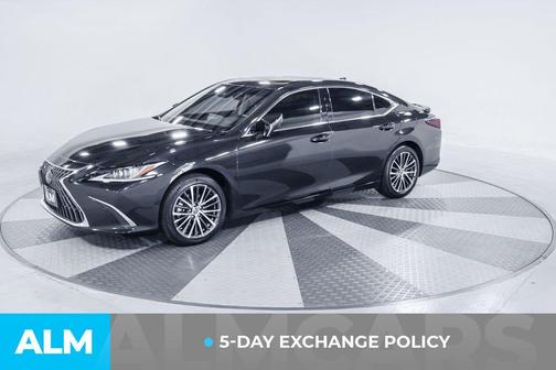 2024 Lexus ES 300h Base
