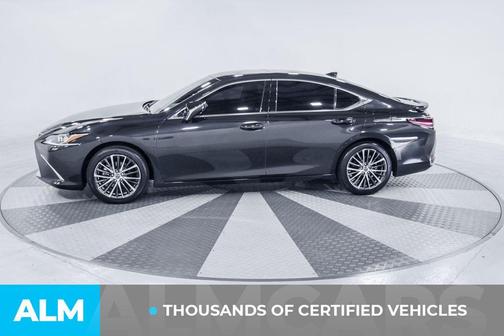 2024 Lexus ES 300h Base
