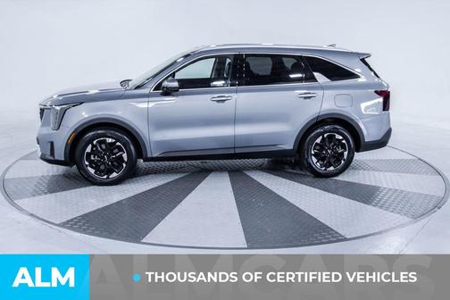 2024 Kia Sorento S