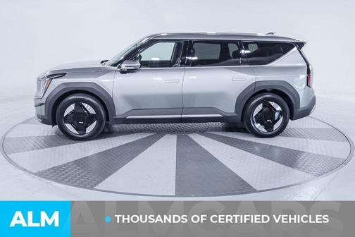 2024 Kia EV9 Light Short Range