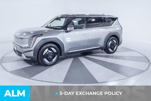 2024 Kia EV9 Light Short Range