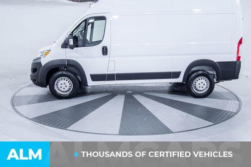Bright White Clearcoat 2025 RAM ProMaster 2500 Tradesman