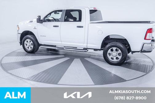 2023 RAM 2500 Big Horn Crew Cab 4x4 6'4' Box
