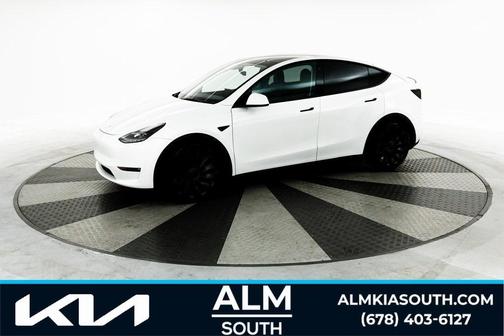 Photo 2 of 22 of 2022 Tesla Model Y Performance