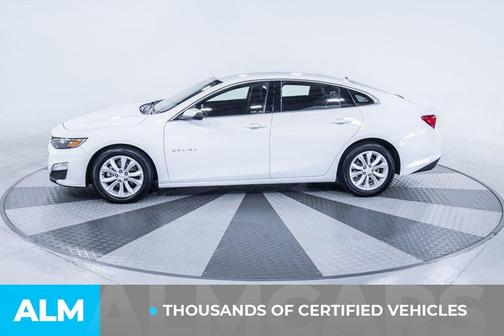Summit White 2024 Chevrolet Malibu FWD 1LT