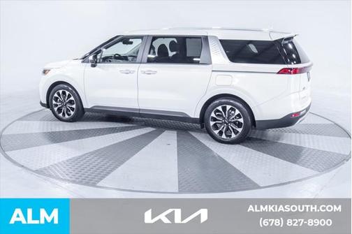 2024 Kia Carnival EX