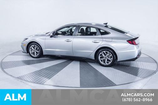 Shimmering Silver Pearl 2020 Hyundai SONATA SEL