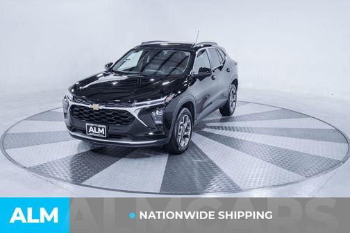 Mosaic Black Metallic 2025 Chevrolet Trax LT