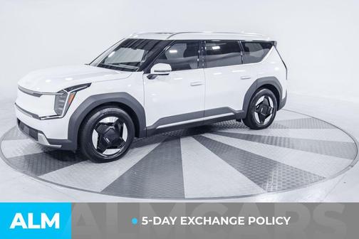 2025 Kia EV9 Wind