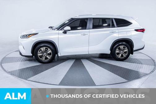 2023 Toyota Highlander Hybrid XLE