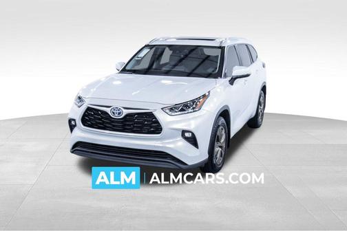 2023 Toyota Highlander Hybrid XLE