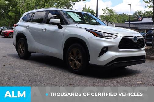 2023 Toyota Highlander Hybrid XLE
