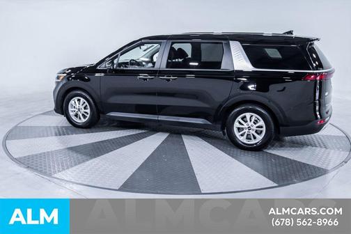 2022 Kia Carnival LXS