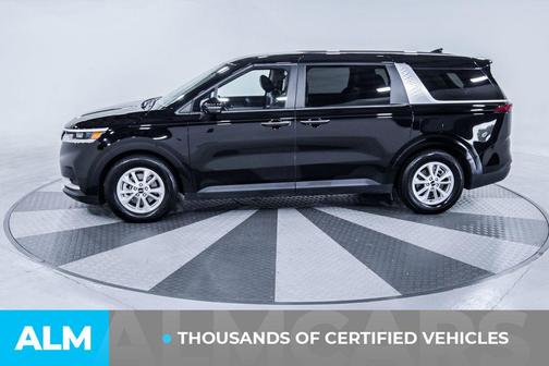 2022 Kia Carnival LXS