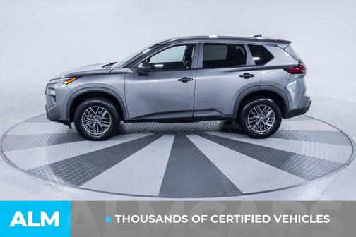 Gun Metallic 2024 Nissan Rogue S