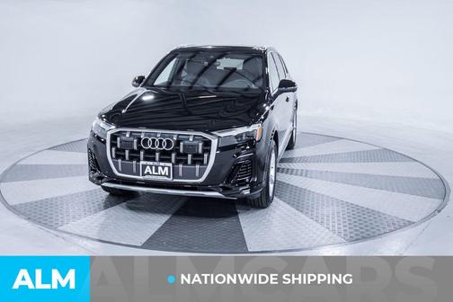 Mythos Black Metallic 2025 Audi Q7 55 Premium
