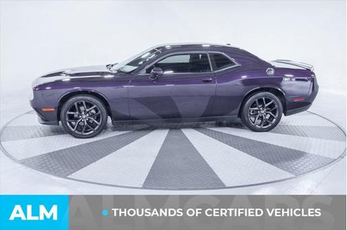 2022 Dodge Challenger SXT