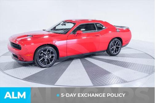 2022 Dodge Challenger SXT