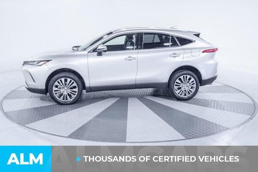 2022 Toyota Venza XLE